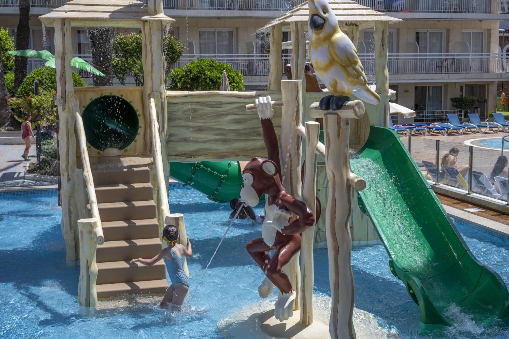 Ght Oasis Park & Spa Λορέτ Ντε Μαρ Εξωτερικό φωτογραφία