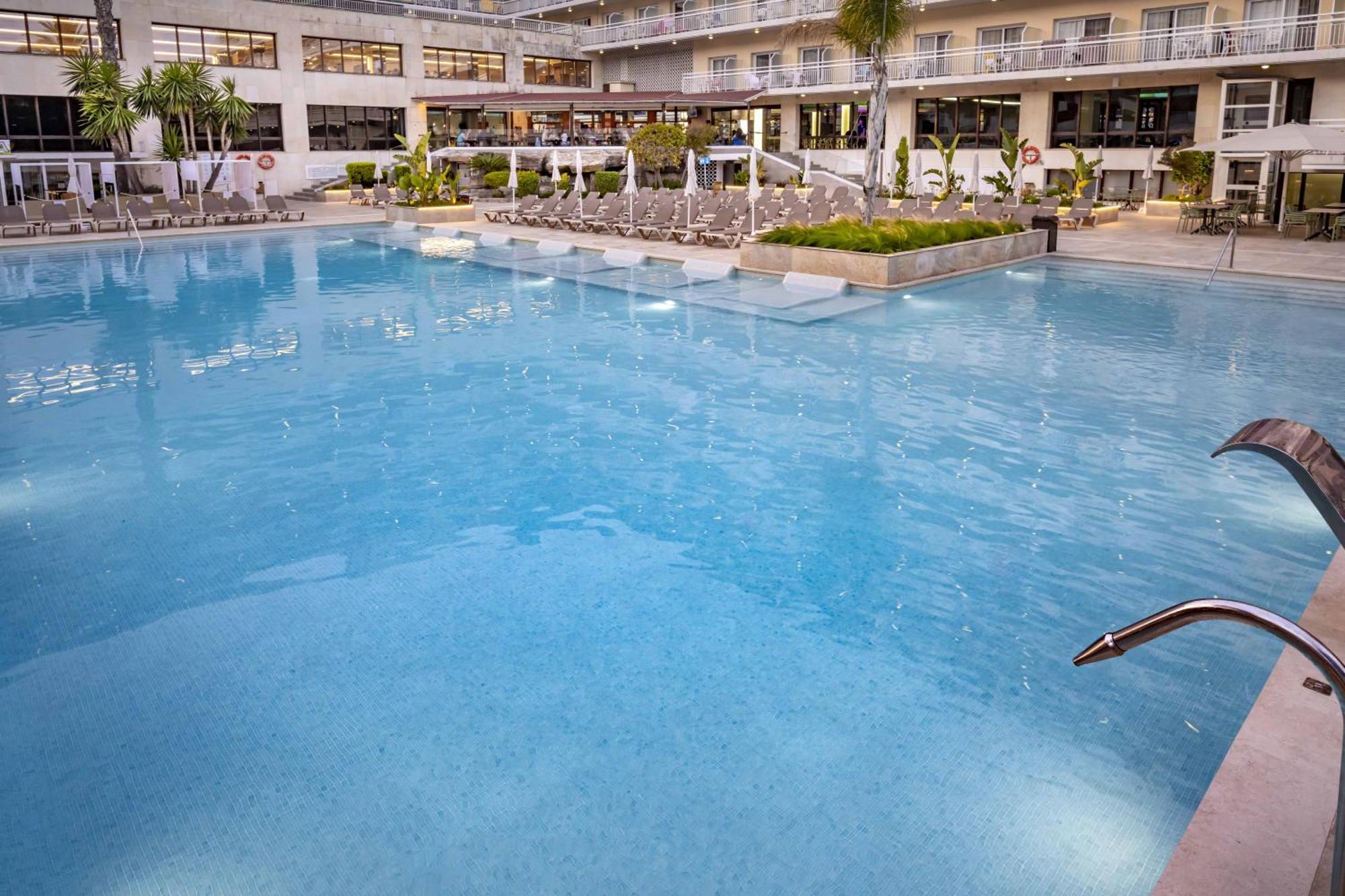 Ght Oasis Park & Spa Λορέτ Ντε Μαρ Εξωτερικό φωτογραφία